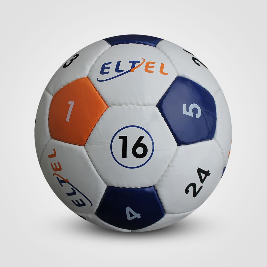32 Panel - Fußball – Beispiel 9